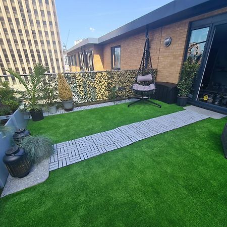 Luxury 9Ine Penthouse With Garden & Jacuzzi Διαμέρισμα Μπέρμιγχαμ Εξωτερικό φωτογραφία