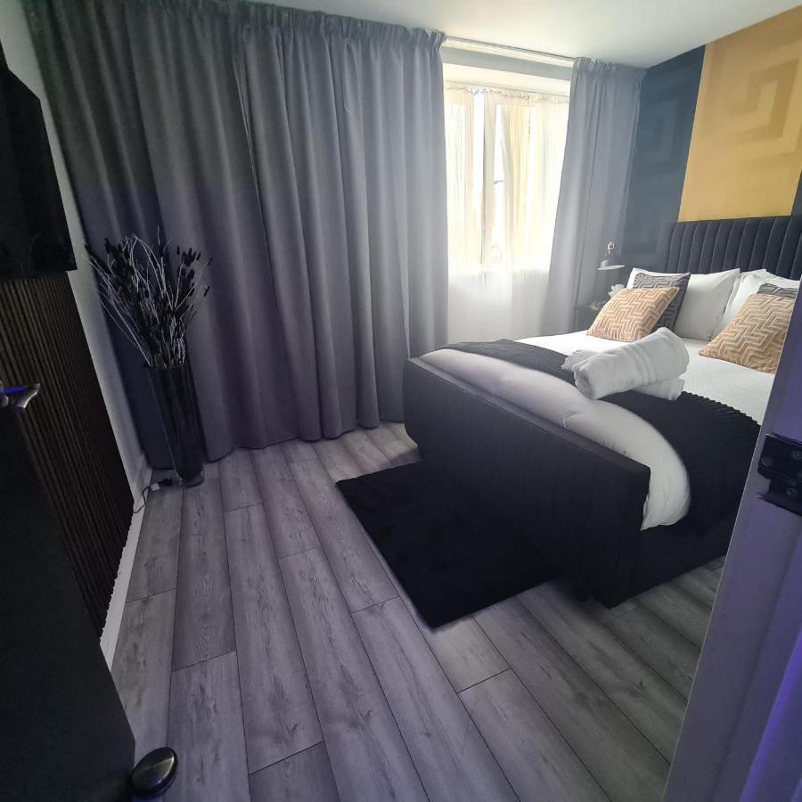 Luxury 9Ine Penthouse With Garden & Jacuzzi Διαμέρισμα Μπέρμιγχαμ Εξωτερικό φωτογραφία