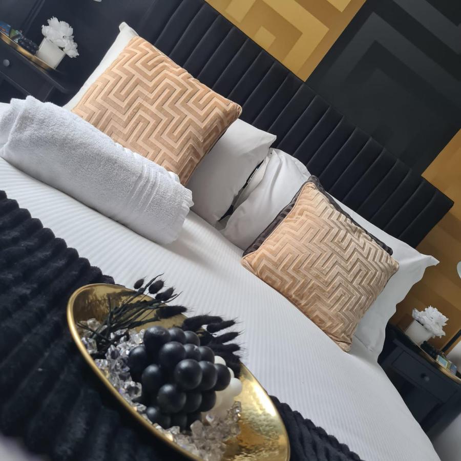 Luxury 9Ine Penthouse With Garden & Jacuzzi Διαμέρισμα Μπέρμιγχαμ Εξωτερικό φωτογραφία