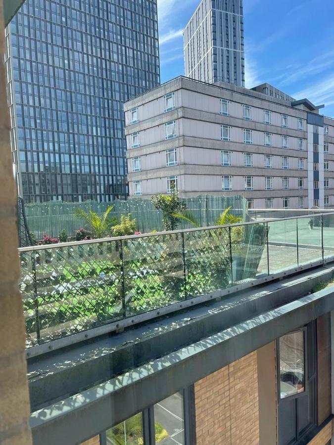 Luxury 9Ine Penthouse With Garden & Jacuzzi Διαμέρισμα Μπέρμιγχαμ Εξωτερικό φωτογραφία